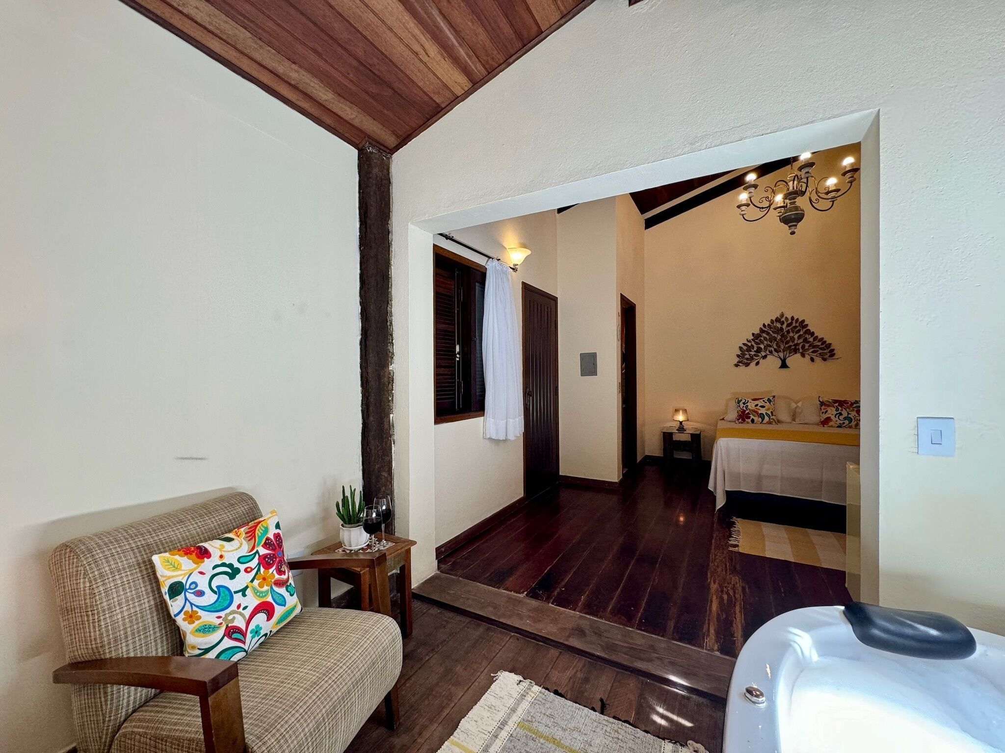 Chalé superior | 1 quarto, Wi-Fi de cortesia