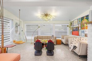 Interior - ArtHouse · Art Inspired Dream Home + Pool + Beaches + SRQ (Sarasota)