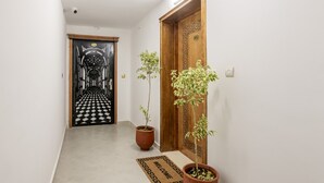 Unclassified image, 3 of 15, button - Chic Apart Spacieuse & Lumineuse (Tanger)