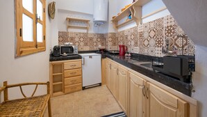 Unclassified image, 3 of 12, button - Dar BAB HAHA "Petite Maison à la Marocaine&qu (Tanger)
