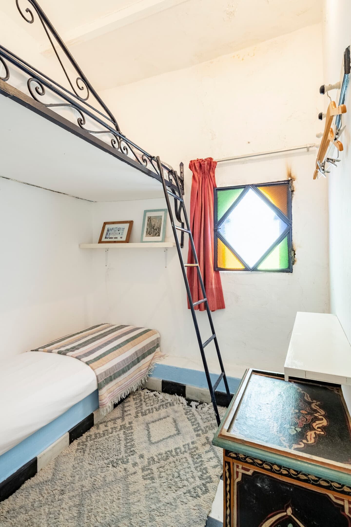 2 habitaciones, wifi gratis y ropa de cama 