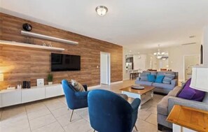 Smart TV - 5bd Sunset Cove next to Mickey!  (Davenport)