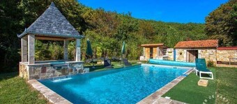 Comfortable villa - Family - Swimming pool - Spa-Terraces/Air conditioning.