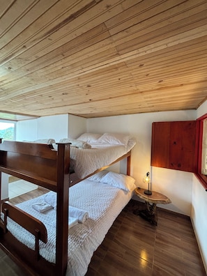 Family Room, Mountain View