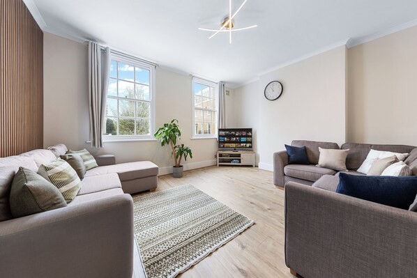 Apartment | Living area - Charming Duplex Apartment Paddington W2 (London)