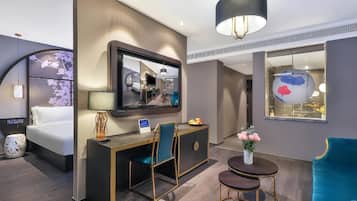 Studio Suite, City View | Pemandangan dari bilik