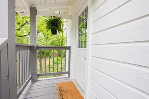 Property grounds - Oakwood Retreat PLUS Carriage House- Sleeps 12 (Rome)