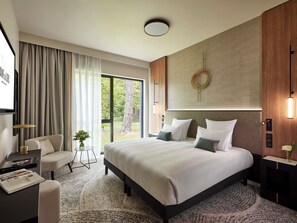 Colchones con pillow-top y minibar con artículos gratuitos