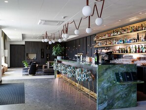 Bar (on property) - Domaine du Liziec Vannes - MGallery Collection (Vannes)