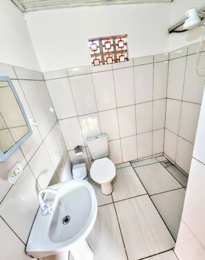 Håndklæder, Sæbe, Shampoo, Toiletpapir