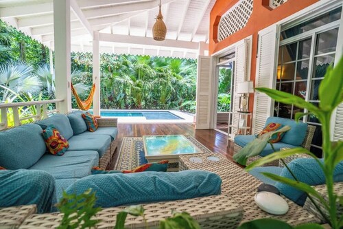 Casa Naranja