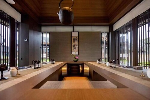 Longmen Wuzhou Hotel