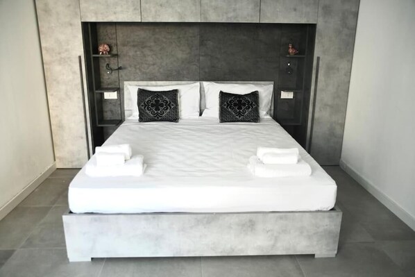 2 soverom, strykejern/-brett, wi-fi og sengetøy