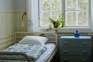 Basic Room | Individually decorated, individually furnished, free WiFi, bed sheets - Herrgård de luxe (Tävelsås)