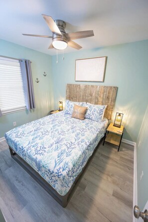 1 chambre, lit parapluie, Wi-Fi gratuit, draps fournis