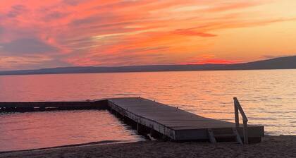 Upper level, one bedroom, one bath condo, with Lake Superior views.