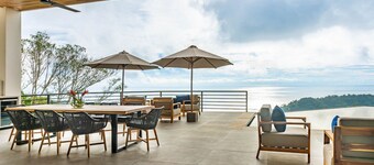 Casa Amigos - Breathtaking Luxe Ocean View Villa