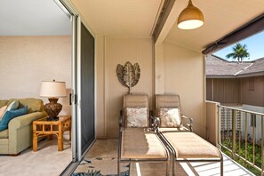 คอนโด (1 Bedroom) | ลานระเบียง/นอกชาน