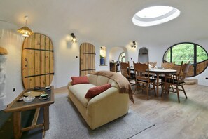 Interior - Gîte insolite - Pour 5 en pleine nature (La Haie-Traversaine)