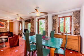 Dining - L'Améthyste - Maison avec piscine (Salernes)