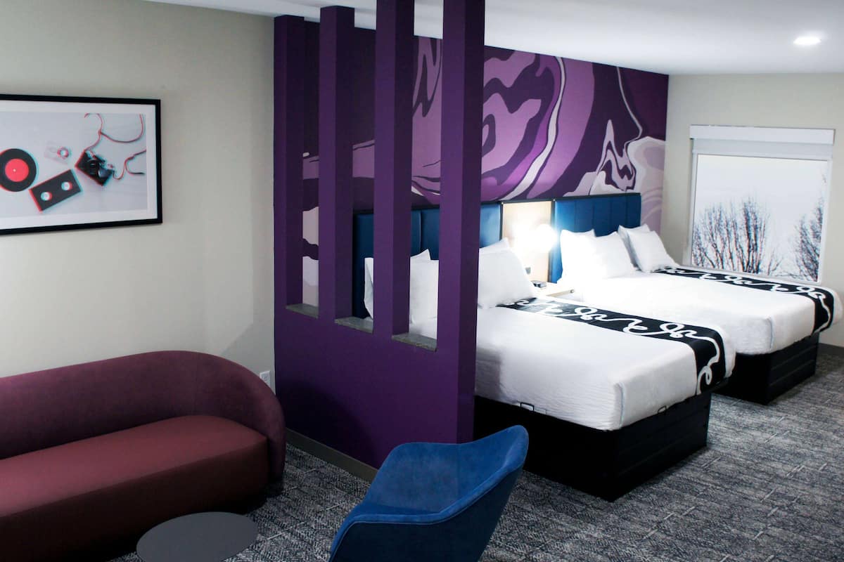 Luxe beddengoed, een strijkplank/strijkijzer, gratis wifi, beddengoed