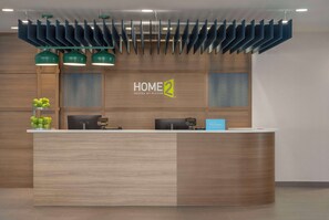 Reception - Home2 Suites By Hilton Sanford Orlando North (Sanford)