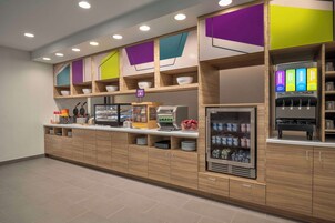 Free daily breakfast