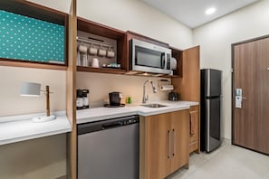 Studio-suite - 1 kingsize-seng | Privat køkken