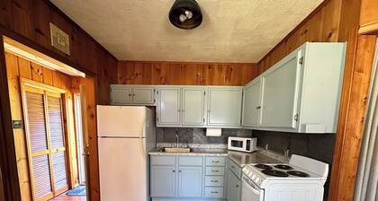 Rocky Racoon's Rustic Retreat at Sage Lake! Dock slip & tons of fun await!!
