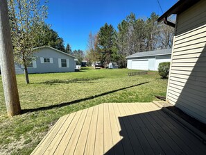 Terrace/patio - Rocky Racoon's Rustic Retreat at Sage Lake!  Dock slip & tons of fun await!! (Hale)