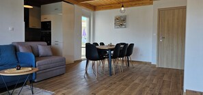 Dining - Beachfront Beauty, Panoramica (Vinišce)