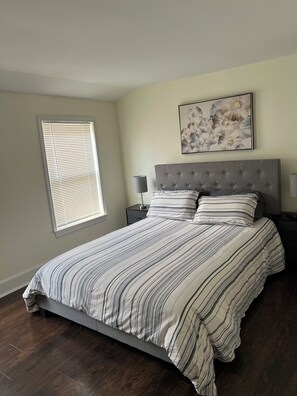 2 bedrooms, desk, iron/ironing board, free WiFi