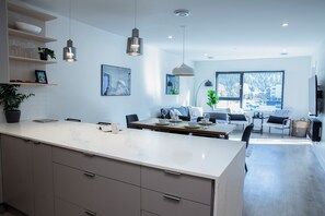 Televisión de pantalla plana