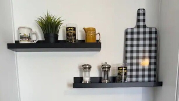 Kaffetrakter/tekoker, kjøleskap, mikrobølgeovn og ovn