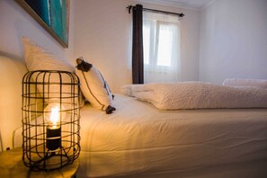 3 sovrum, skrivbord, strykjärn/strykbräda och gratis wi-fi