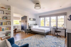 4 camere, ferro/asse da stiro, Wi-Fi gratuito, lenzuola