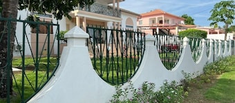 Villa Familial à Sao Tome à Moins de 5 Minutes de Laéroport et du Centre Ville