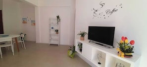 Flat-screen TV - Appartamenti Abate Perla del Golfo Home (Alcamo)