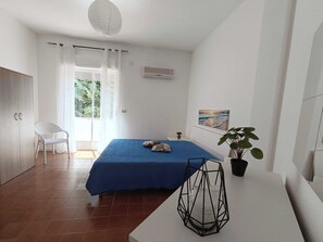 Familieleilighet | 2 soverom, skrivebord, strykejern/-brett og wi-fi (inkludert)