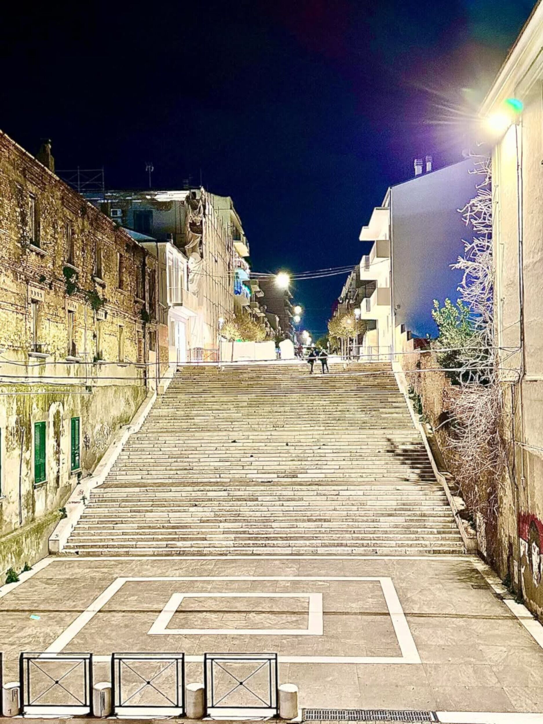 Zaffiro, camera luxury nel centro storico di Termoli sulla scalinata del folklore vicino al mare | Vistas desde la habitación