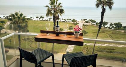 Departamento Elegante y Espacioso con Vista al Mar, Ideal Para Estadías Largas