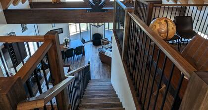 NEW Big Bear Family Cabin & Bestselling Thriller Author Retreat