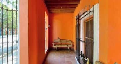 Casa en Parras de la Fuente