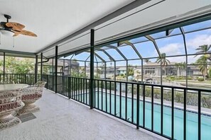 Una piscina climatizada