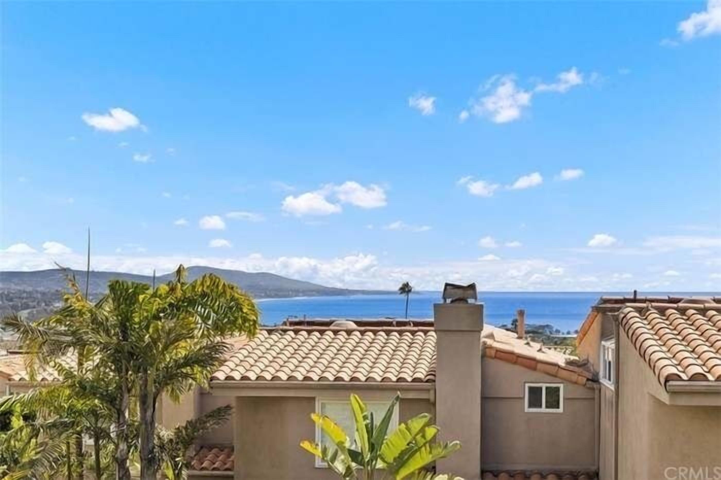 Beautiful condo near the beach