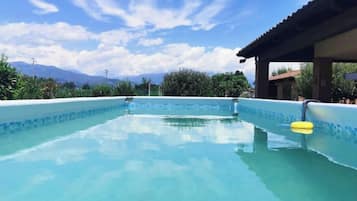 Alberca al aire libre