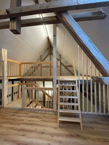 große, moderne Ferienwohnung mit Garten und Spielscheune - Hexe 2