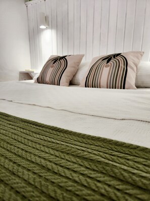 Family Room | Minibar, individually decorated, free WiFi, bed sheets - Yedi (7) Boutique Hotel (Kemer)