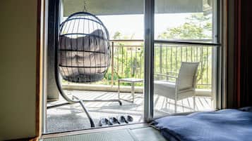 Habitación tradicional, varias camas, para no fumadores, vista al jardín | Vista al jardín