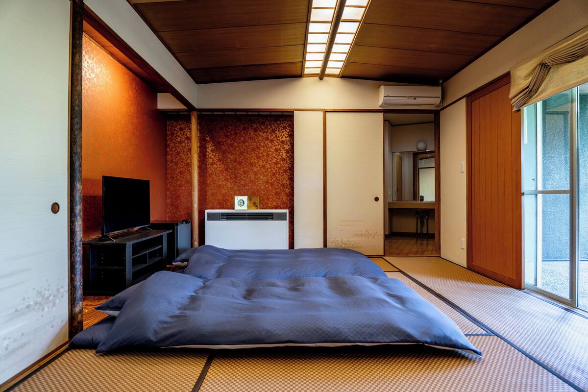 Kamar Tradisional, Beberapa Tempat Tidur, Bebas Asap Rokok, pemandangan kebun | Wi-Fi gratis dan seprai linen